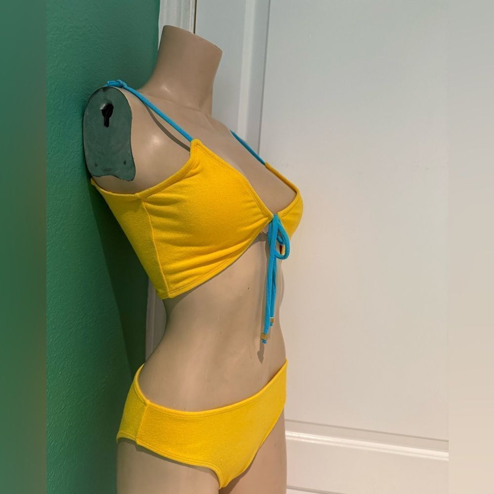 SUMMERHAUS Yellow and Blue Women's Bikini Set